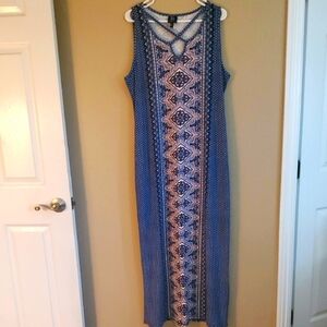 Derek Heart Navy and White Geometric Maxi Dress